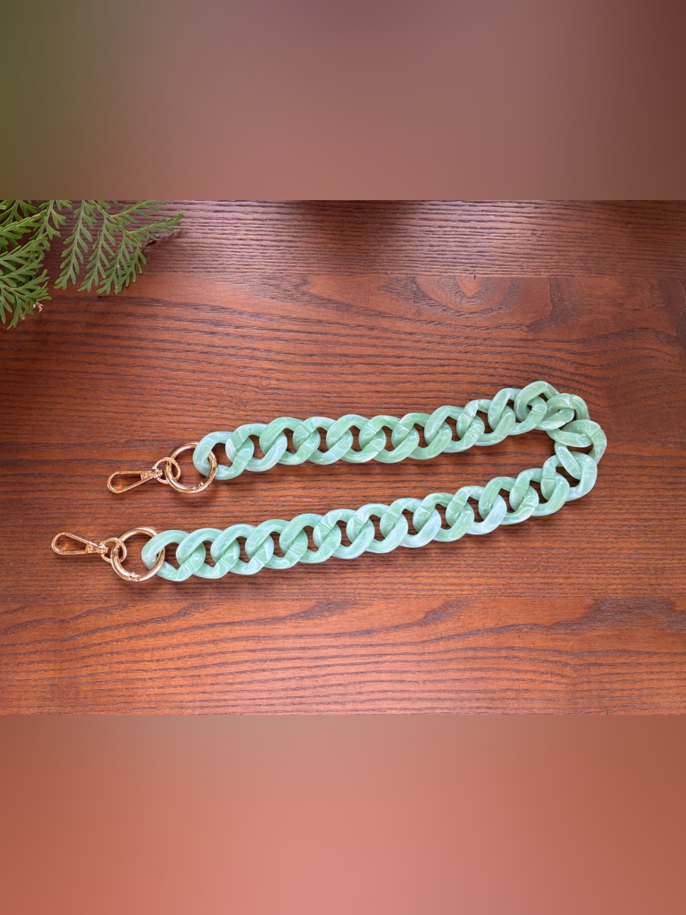 Mint Acrylic Chain Link Purse Strap